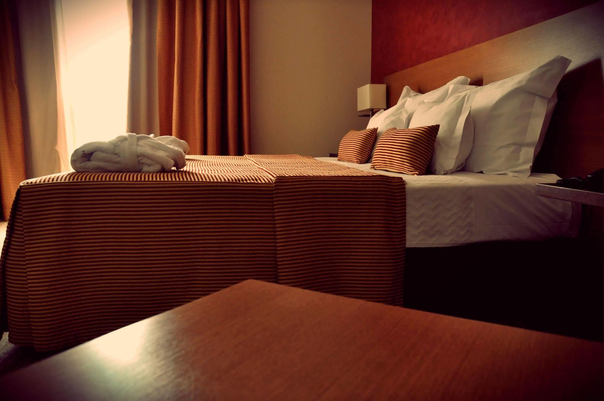 Hotel Lusitania Congress & Spa Гуарда Екстер'єр фото