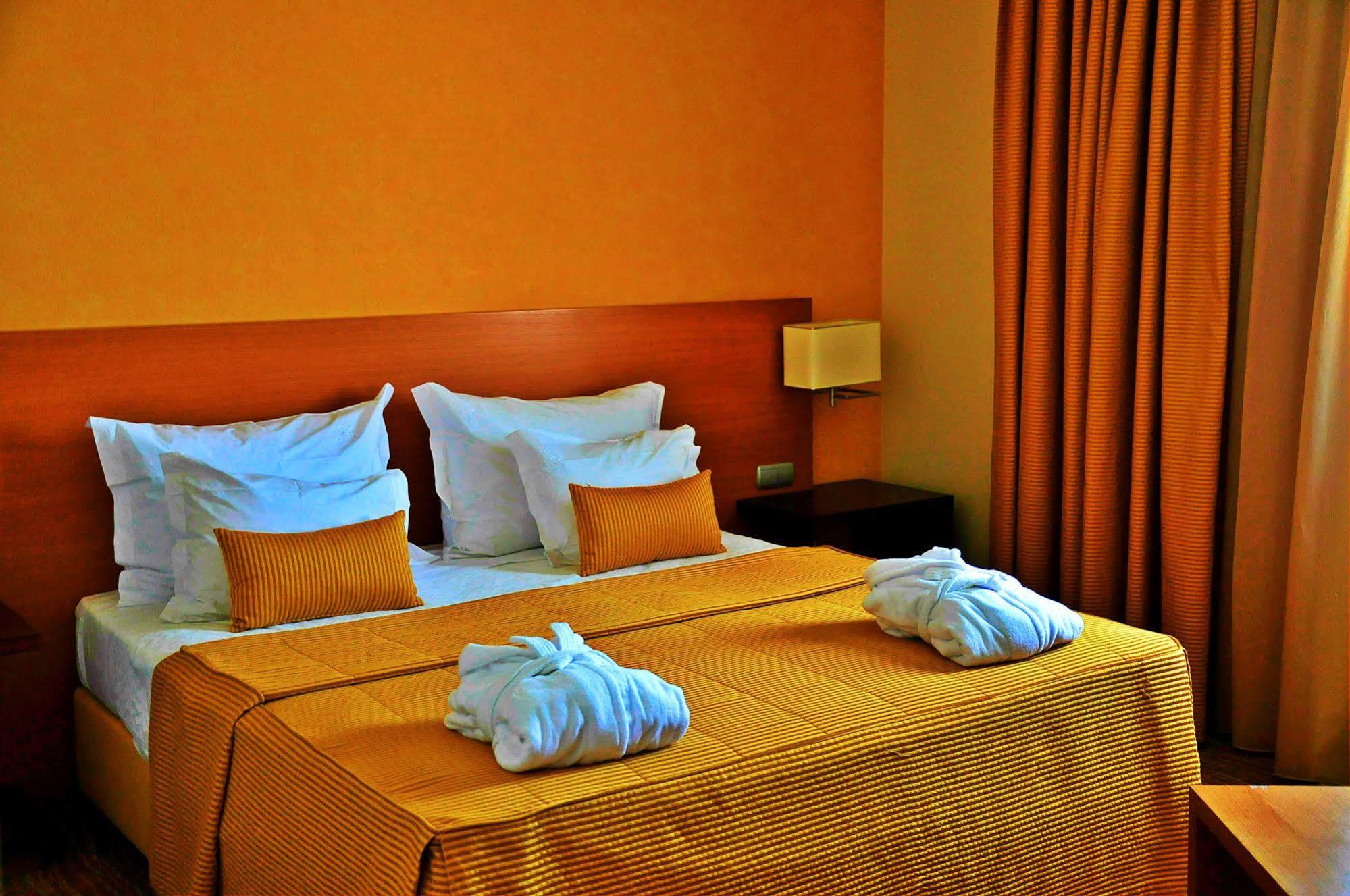 Hotel Lusitania Congress & Spa Гуарда Екстер'єр фото